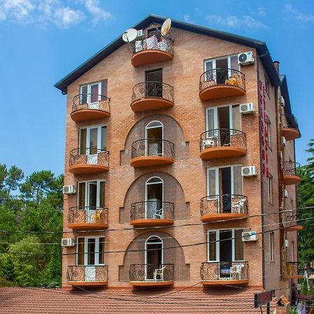 Hotel Evrazia Ureki Esterno foto
