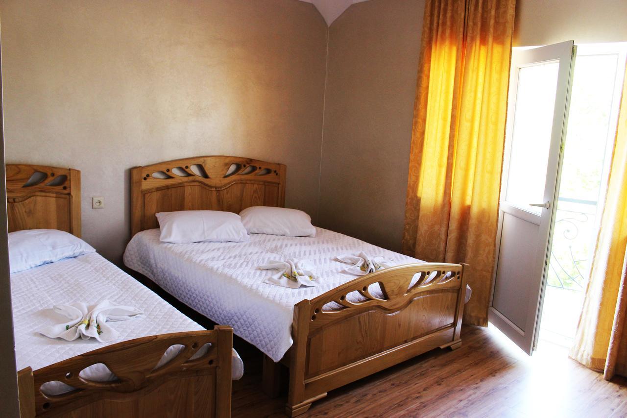 Hotel Evrazia Ureki Esterno foto