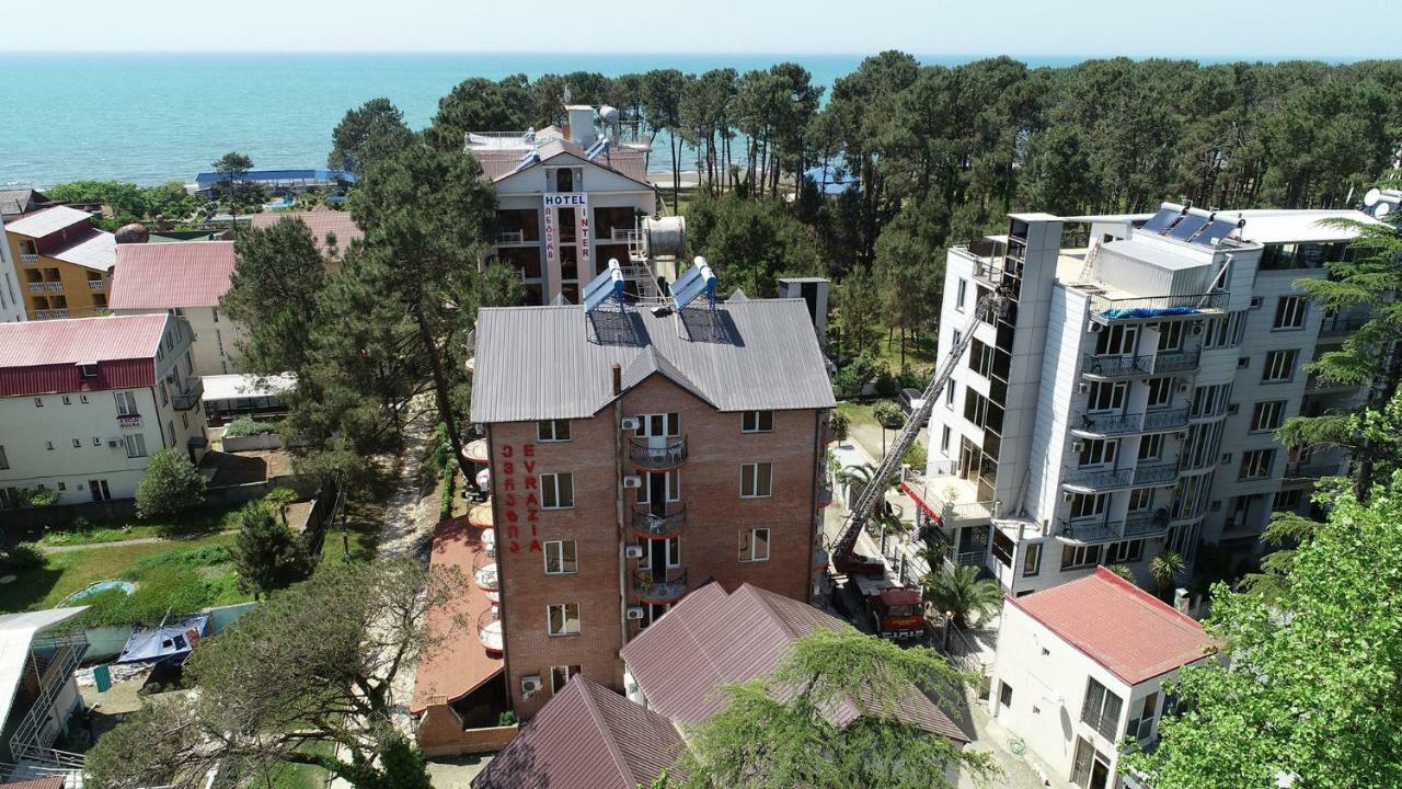Hotel Evrazia Ureki Esterno foto