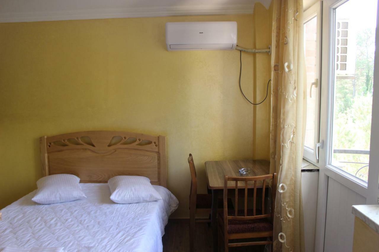 Hotel Evrazia Ureki Esterno foto