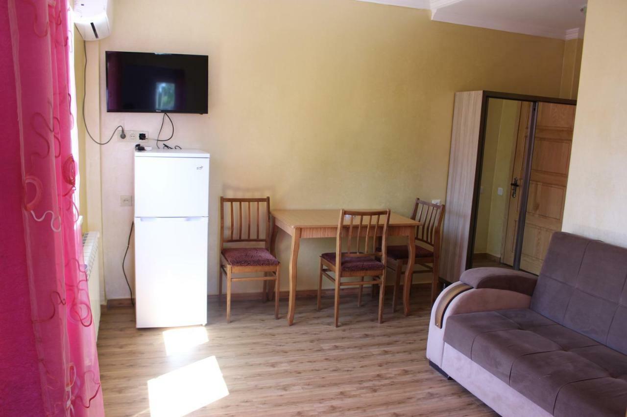 Hotel Evrazia Ureki Esterno foto