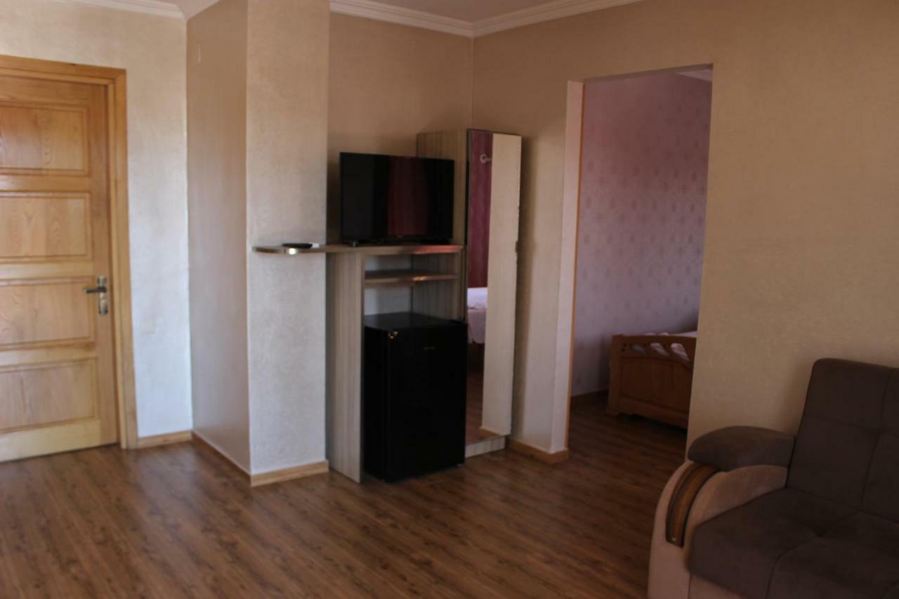 Hotel Evrazia Ureki Esterno foto